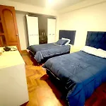 Dani\'S Place