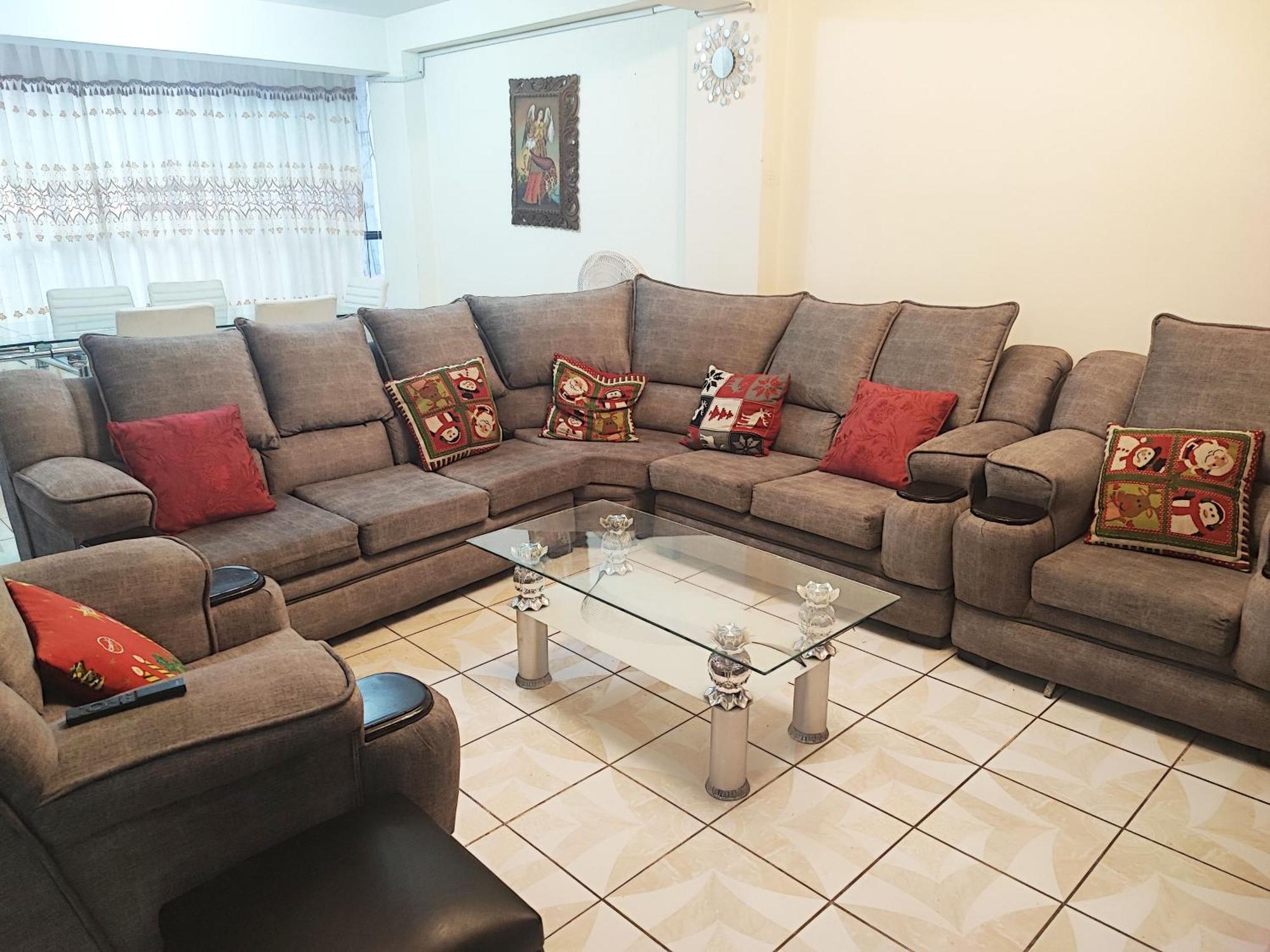 Dani's Place *